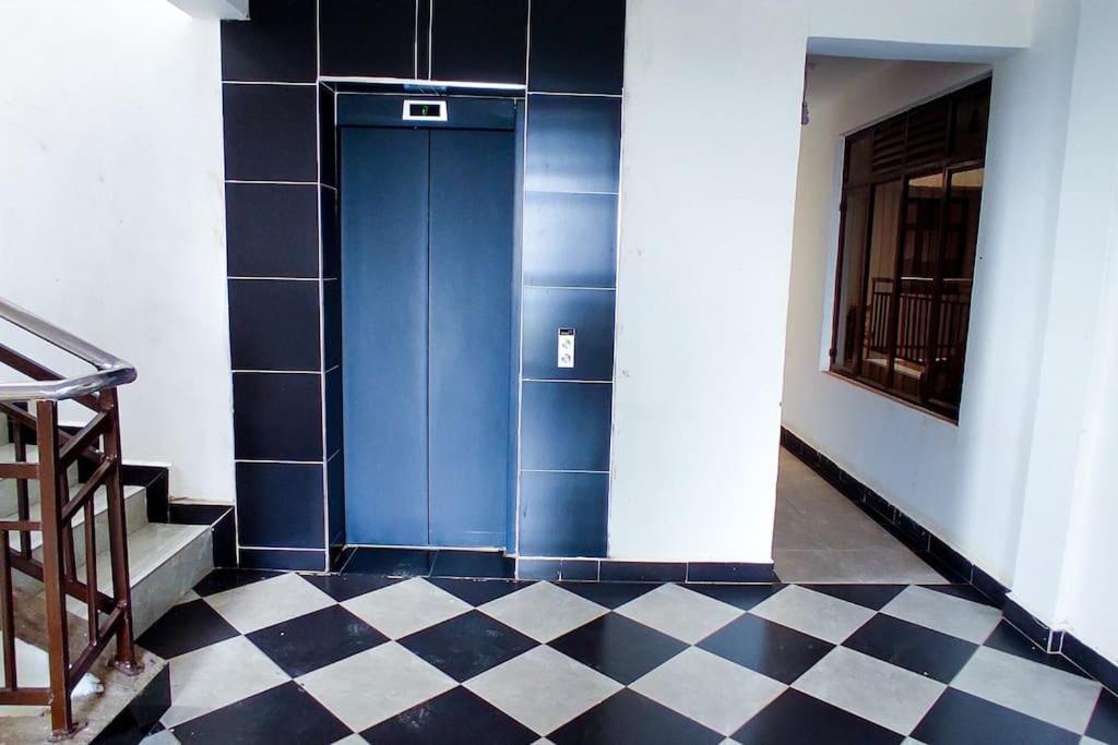 The Crooner Lounge Apartment Nairobi Exterior photo